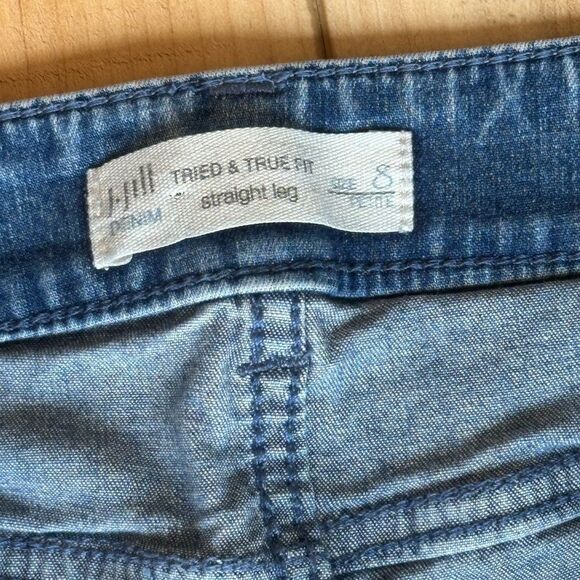 EUC J. Jill "Tried & True Fit" Straight Leg Jeans Size 8P - Picture 7 of 11